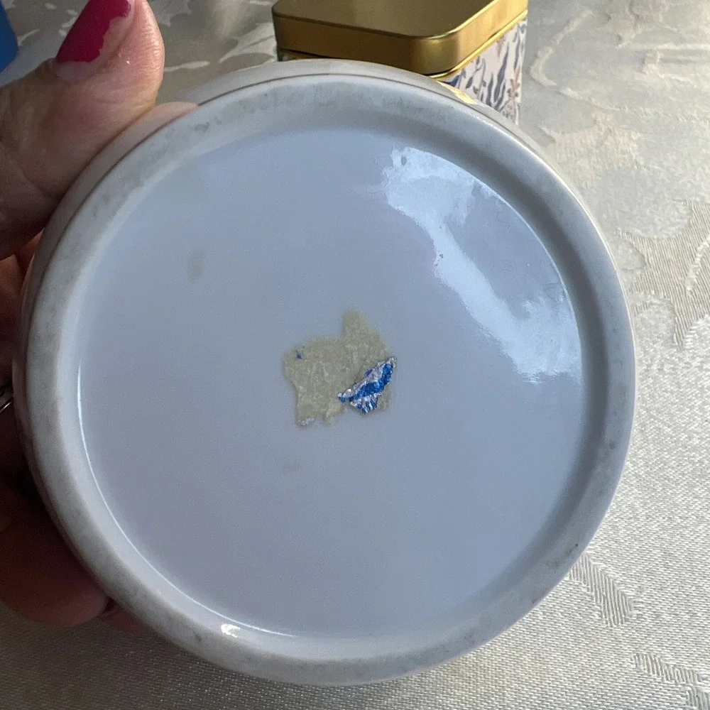 Vintage IRice Hinged Porcelain Powder Puff Box Handpainted Butterflies Paper Lab